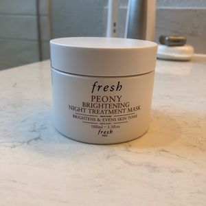 Fresh Skincare Mask